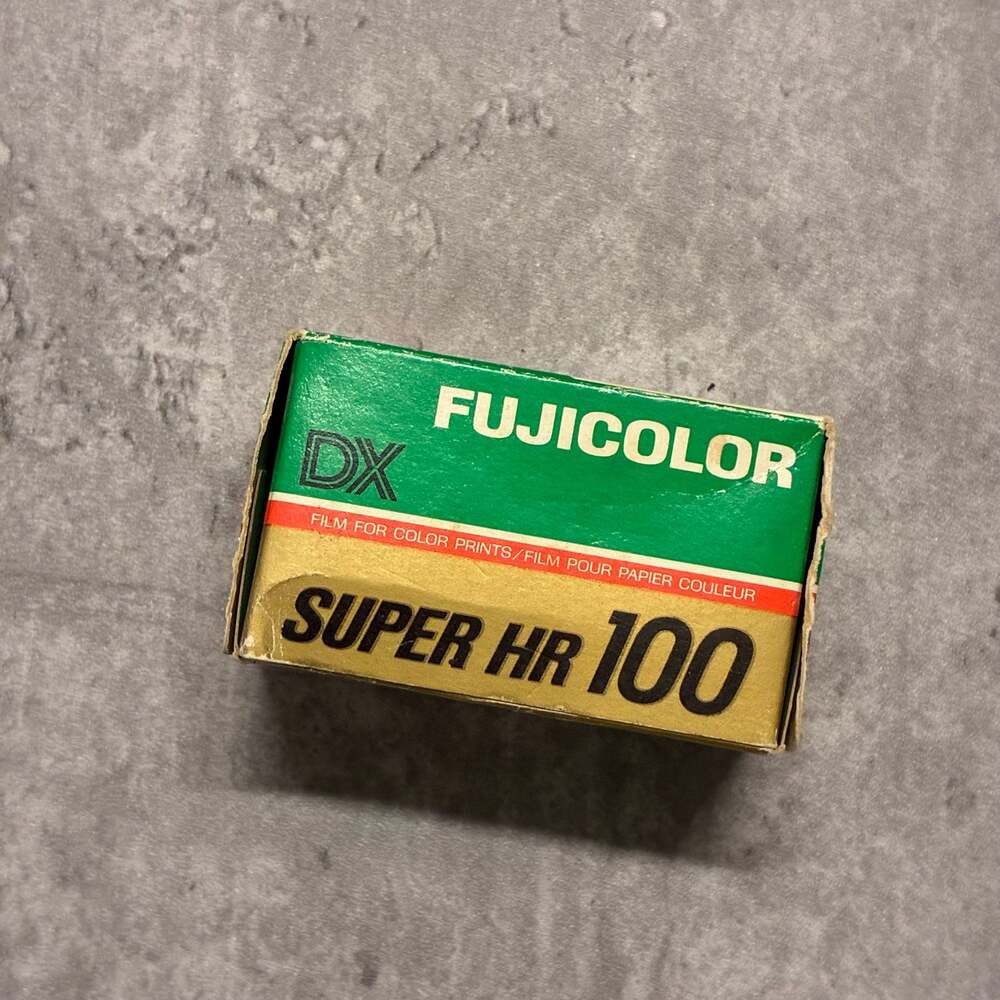 Fujicolor Super HR 100 ISO 100 35mm Color Negative Film (CN 135-36 Exposures)